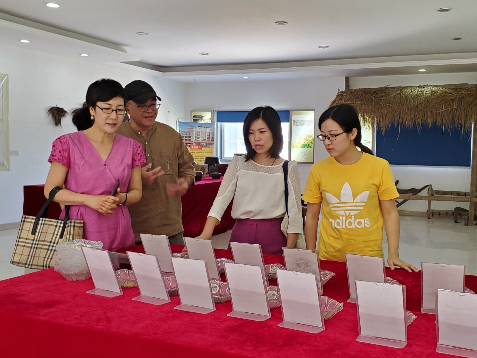 24e374b1b6f12f4fe6813aada1d5a393.jpg 24e374b1b6f12f4fe6813aada1d5a393.jpg