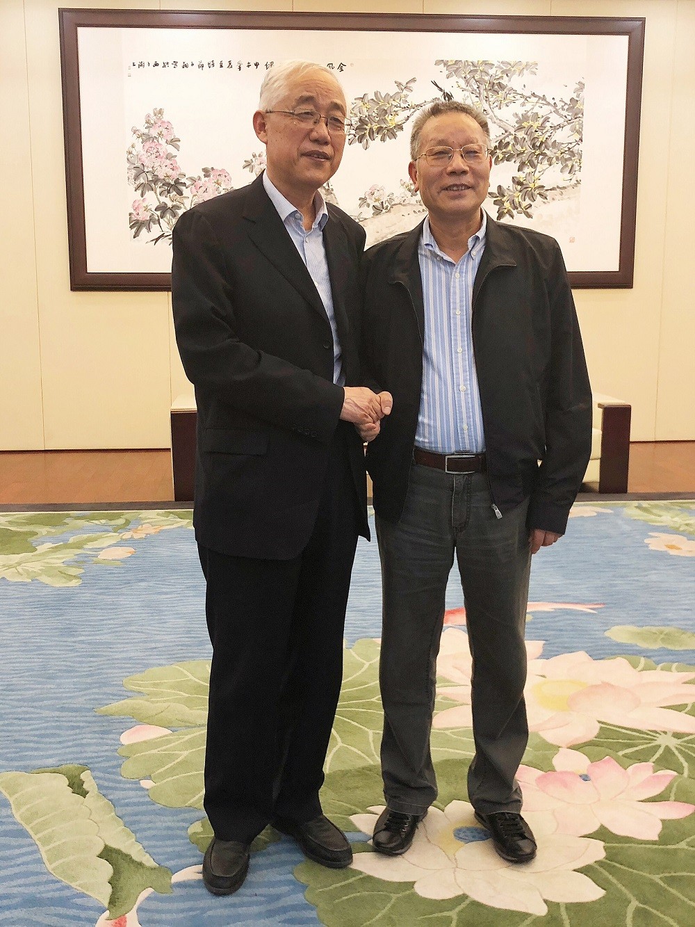 bbf8d50f17d1552f0faa4e6582a842e8.jpg bbf8d50f17d1552f0faa4e6582a842e8.jpg