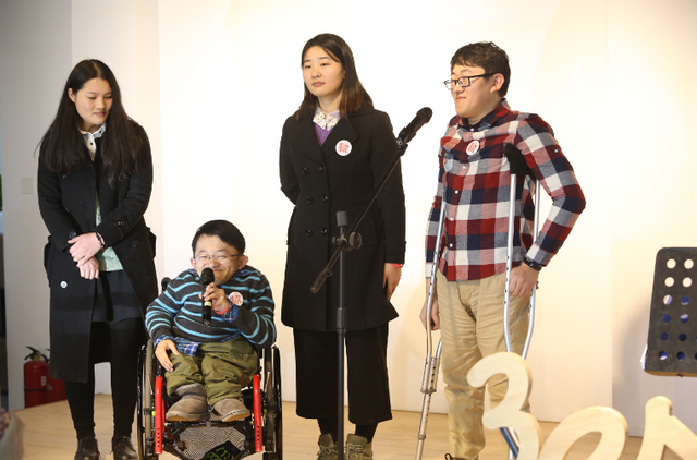 8b57406fb16bc4d9ec278969436e4671.png 8b57406fb16bc4d9ec278969436e4671.png